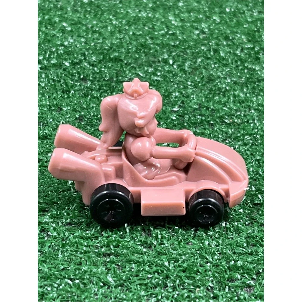 Mario Kart Deluxe 8‎ Pink Gold Peach #10 Nintendo Switch McDonald's Toy Lot Of 2